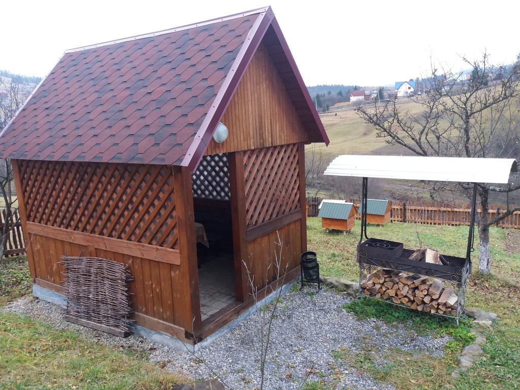 Bee House Hotel Boekovel Buitenkant foto